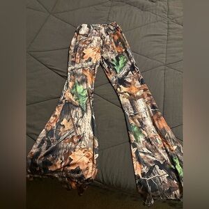 SHEIN Camouflage Patterned Pants